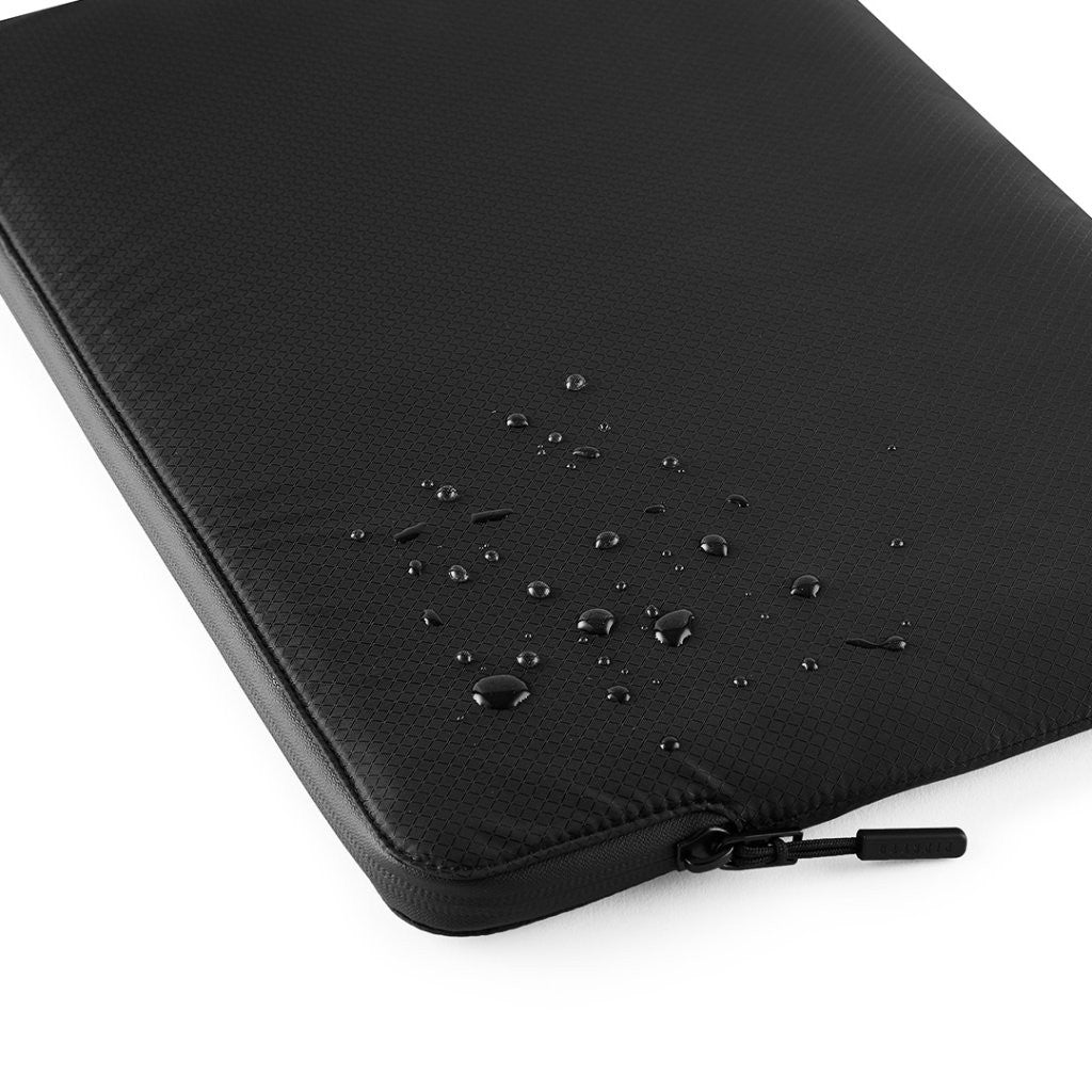Pipetto Laptop Sleeve Ultra Lite Ripstop Memory Foam 13" Svart