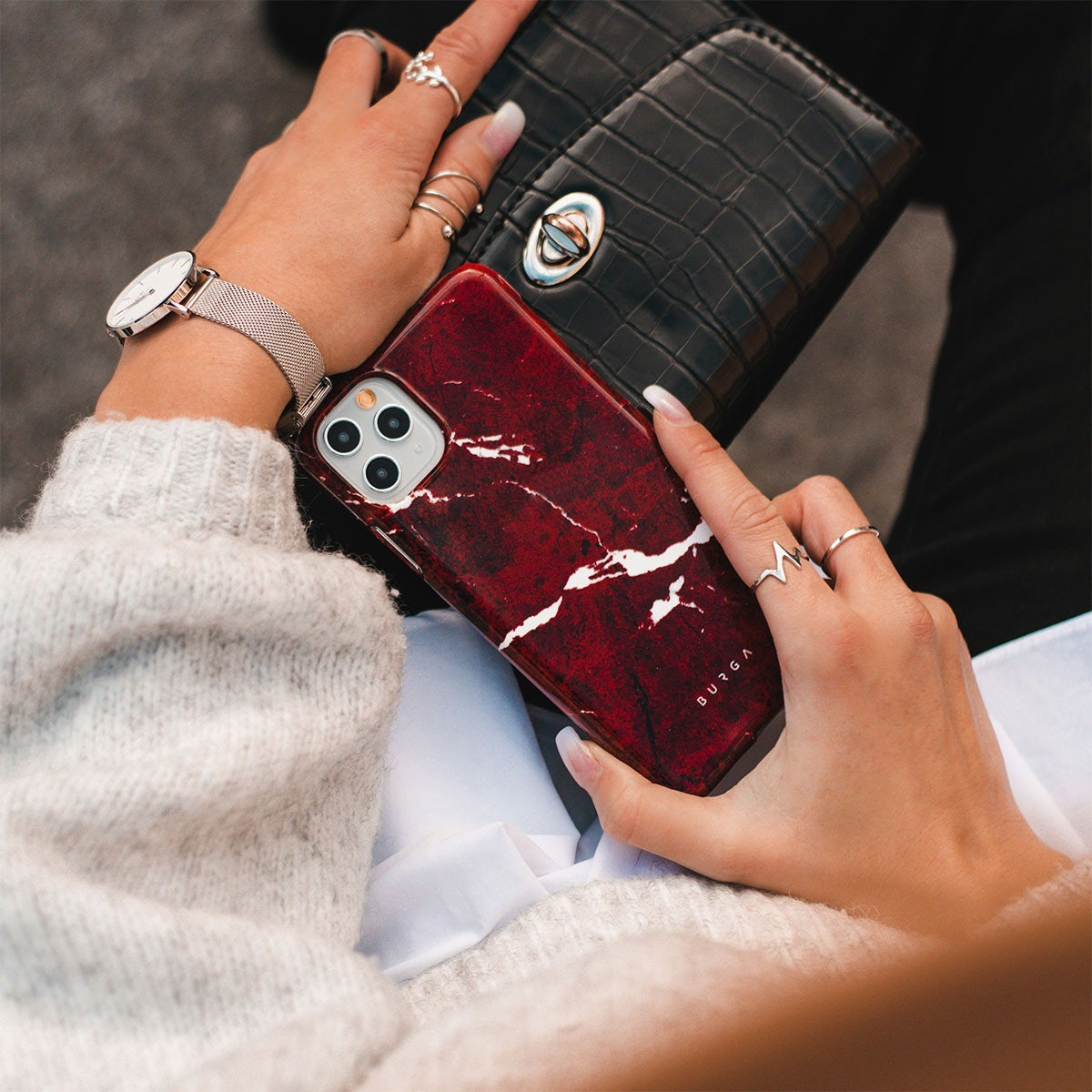 Burga iPhone 18 Pro Max Deksel Tough MagSafe Iconic Red Ruby