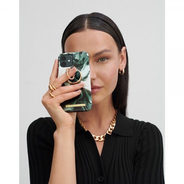 Ideal of Sweden iPhone 13 Pro Deksel Fashion Case Golden Olive Marble