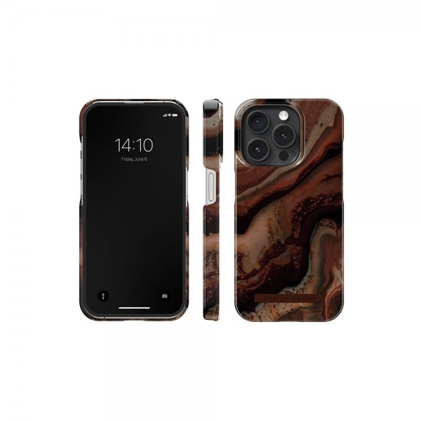 Ideal of Sweden iPhone 15 Pro Deksel Fashion Case MagSafe Dark Amber Marble