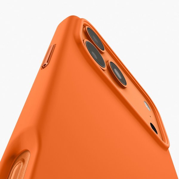 Spigen iPhone 17 Pro Max Deksel Silicone Fit MagFit Cosmic Orange