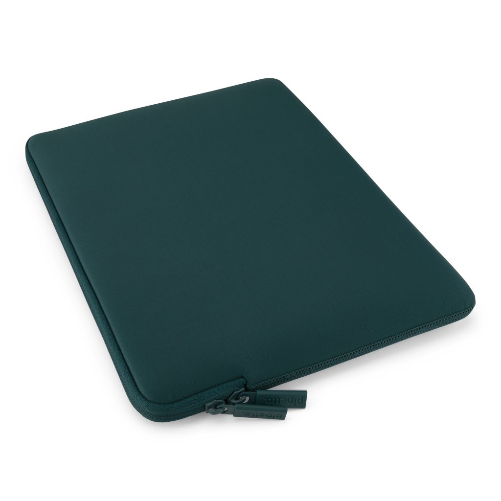Pipetto Classic Fit Sleeve til MacBook Neo Dark Teal