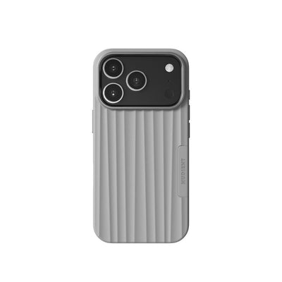 Grå