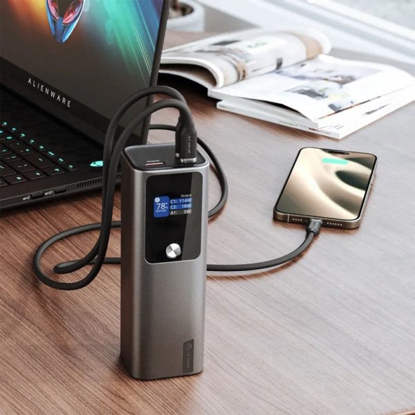 ALOGIC Powerbank Ark 27 000 mAh med 140W lading