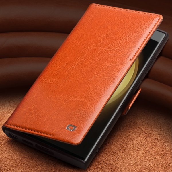 Qialino Samsung Galaxy S23 Etui Ekte Skinn Lysebrun