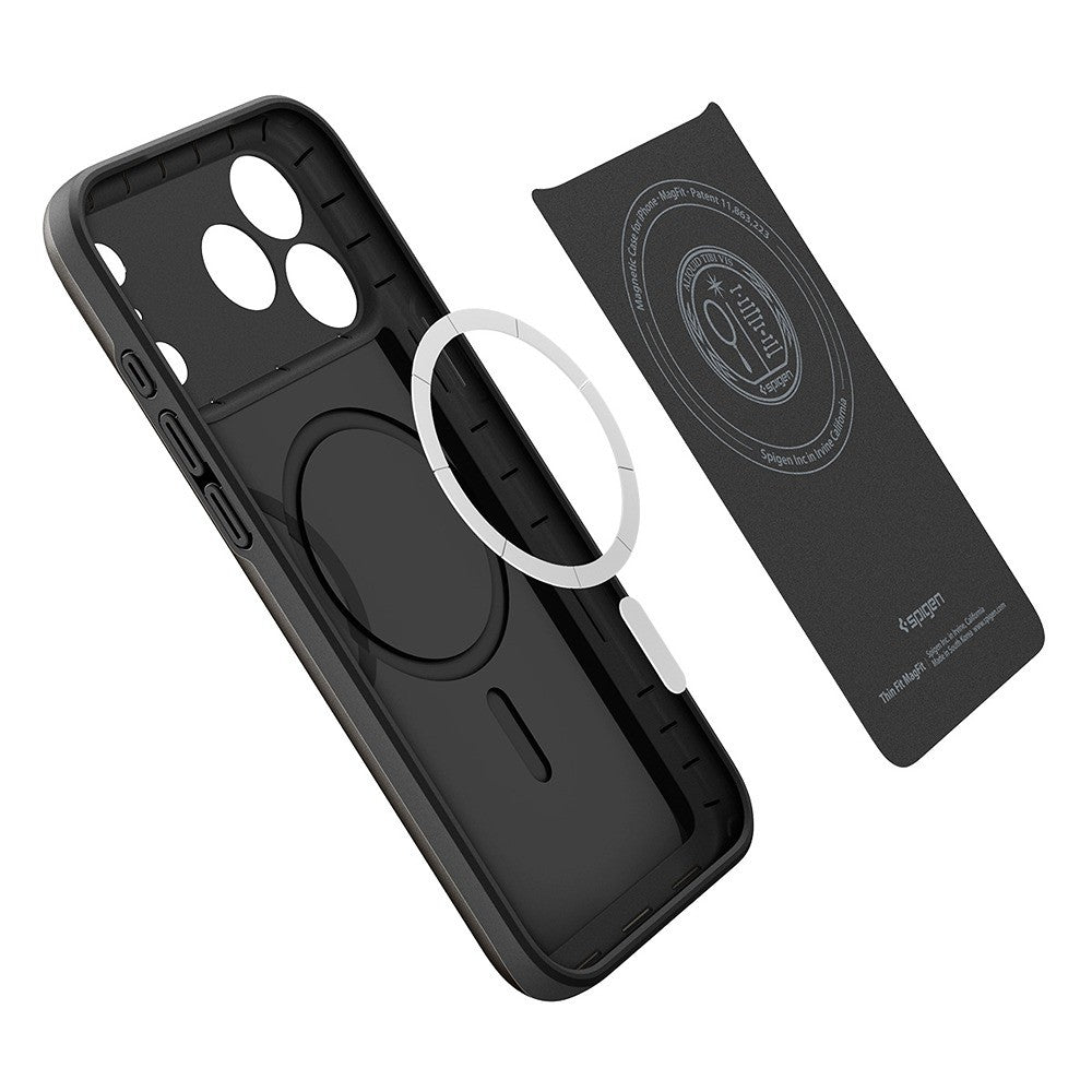 Spigen iPhone 17 Pro/iPhone 18 Pro Deksel Thin Fit MagFit Svart