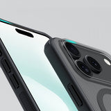 Nillkin iPhone 17 Pro Deksel Super Frosted Shield Pro MagSafe Transparent Svart