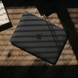 Tech-Protect MacBook Neo 13 Deksel SoftShell Svart