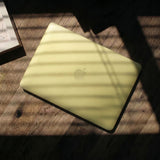 Tech-Protect MacBook Neo 13 Deksel SoftShell Matt Klar