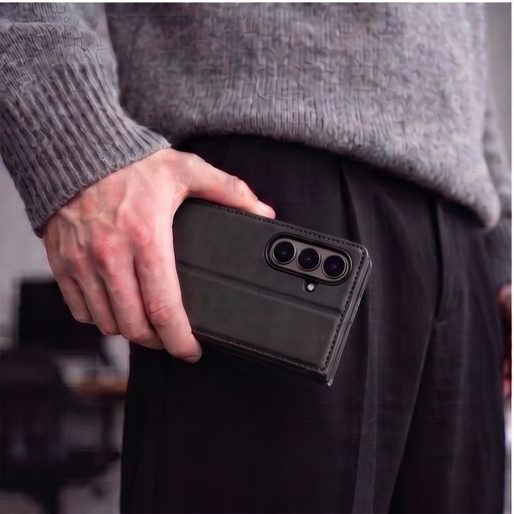 Tech-Protect Samsung Galaxy Z Fold 8 Ultra Etui Wallet Svart