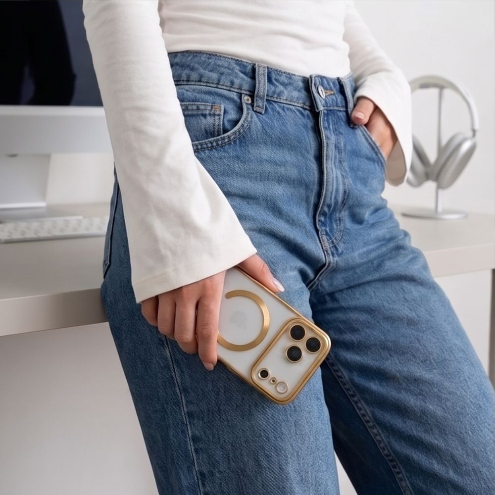 Tech-Protect iPhone 17 Pro/iPhone 18 Pro Deksel MagFlex MagSafe Gull