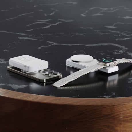 Alogic Matrix Ultimate 3-in-1 Trådløs lader med Powerbank MagSafe Hvit