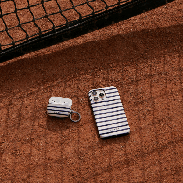 Burga iPhone 16e/iPhone 17e Deksel Tough Old Money