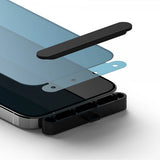 Ringke iPhone 15 Pro Skjermbeskytter Privacy Tempered Glass Installation Jig