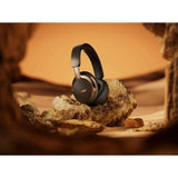 Bose trådløse over-ear Hodetelefoner QuietComfort Ultra 2. generasjon Svart Gull