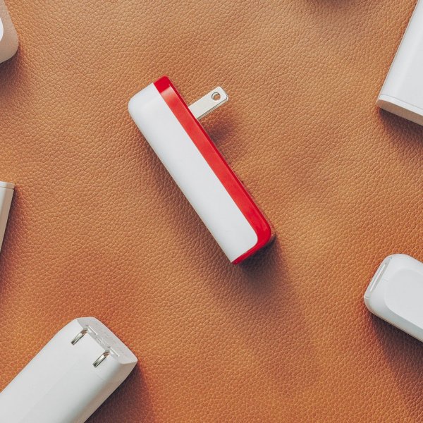 Twelve South PlugBug Travel 50W Reiselader Hvit