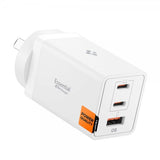 Spigen Essential Lader 67W 2xUSB-C 1xUSB-A Hvit