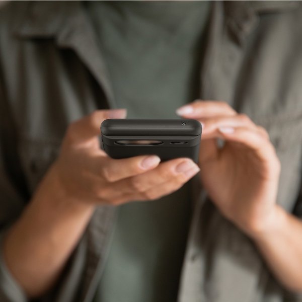 Spigen Google Pixel 8 Deksel Thin Fit Svart