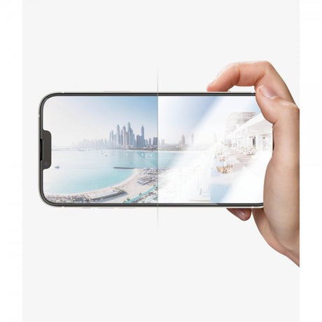 PanzerGlass iPhone 13 Pro Max/iPhone 14 Plus Skjermbeskytter Ultra-Wide Fit Anti-reflective EasyAligner