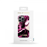 Ideal of Sweden iPhone 13 Pro Deksel Fashion Case Golden Ruby