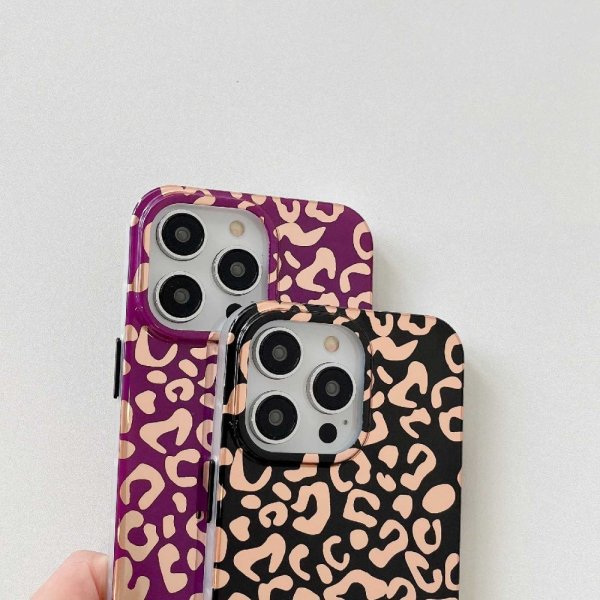 iPhone 14 Pro Max Deksel Leopardmønster Lilla