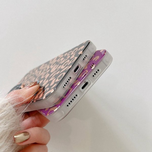 iPhone 14 Pro Deksel Leopardmønster Lilla