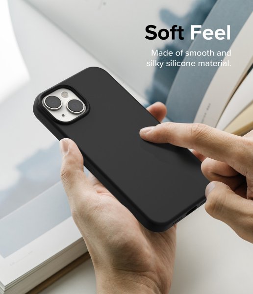 Ringke iPhone 14 Deksel Silikoni Svart