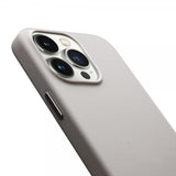 Qialino iPhone 15 Pro Deksel Kunstlæder MagSafe Grå