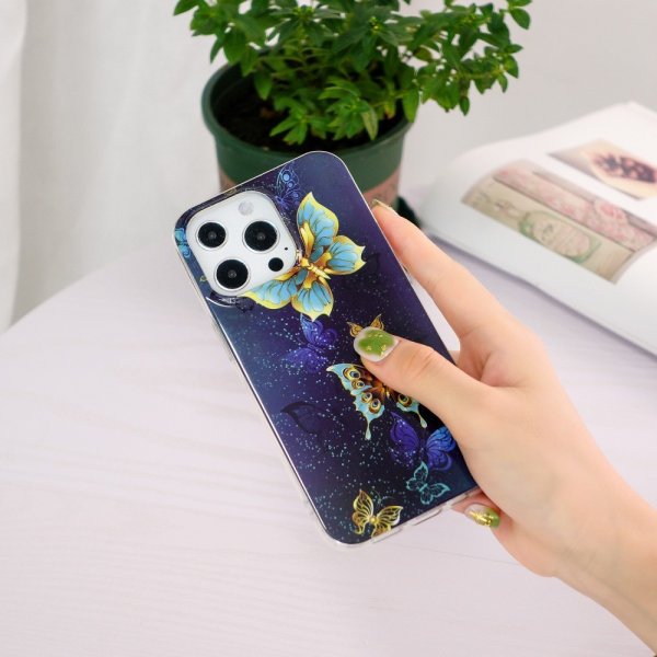 iPhone 15 Pro Deksel Motiv Guldiga Sommerfugler