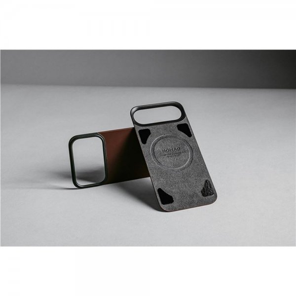 Nomad iPhone 17 Pro Skin Mag Leather Back Svart