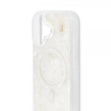 Ideal of Sweden iPhone 17 Deksel Pearlised Case MagSafe Hvit