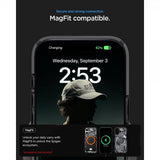 Spigen iPhone 17 Deksel Ultra Hybrid Zero One MagFit Svart