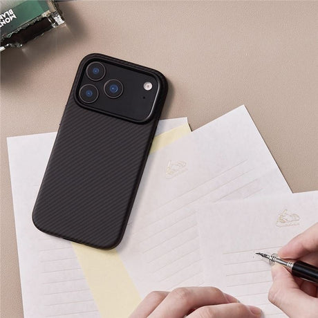 Pitaka iPhone 17 Pro Max Deksel Summa MagSafe Black/Grey Twill