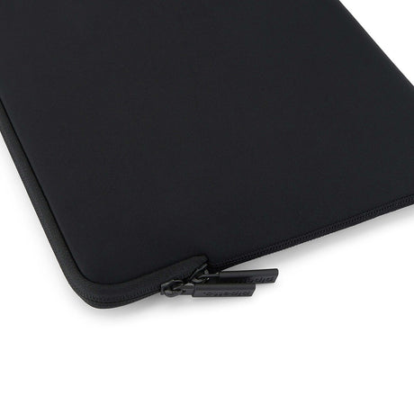 Pipetto MacBook Air 15 Sleeve Classic Fit Sleeve Svart