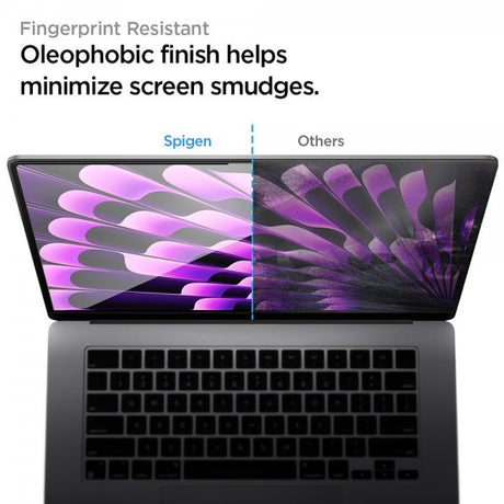 Spigen Macbook Air 15 M2 (A2941)/M3 (A3114) Skjermbeskytter GLAS.tR Slim