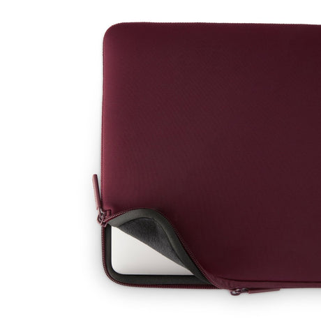 Pipetto Classic Fit Sleeve for MacBook Neo 13 Burgundy