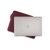 Pipetto Classic Fit Sleeve for MacBook Neo burgunder