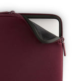 Pipetto Classic Fit Sleeve for MacBook Neo burgunder