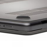 Zagg MacBook Pro 16 M1 (A2485)/M2 (A2780)/M3 (A2991) Deksel Hardshell Smoke