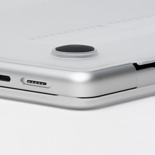 Zagg MacBook Pro 16 M1 (A2485)/M2 (A2780)/M3 (A2991) Deksel Hardshell Transparent