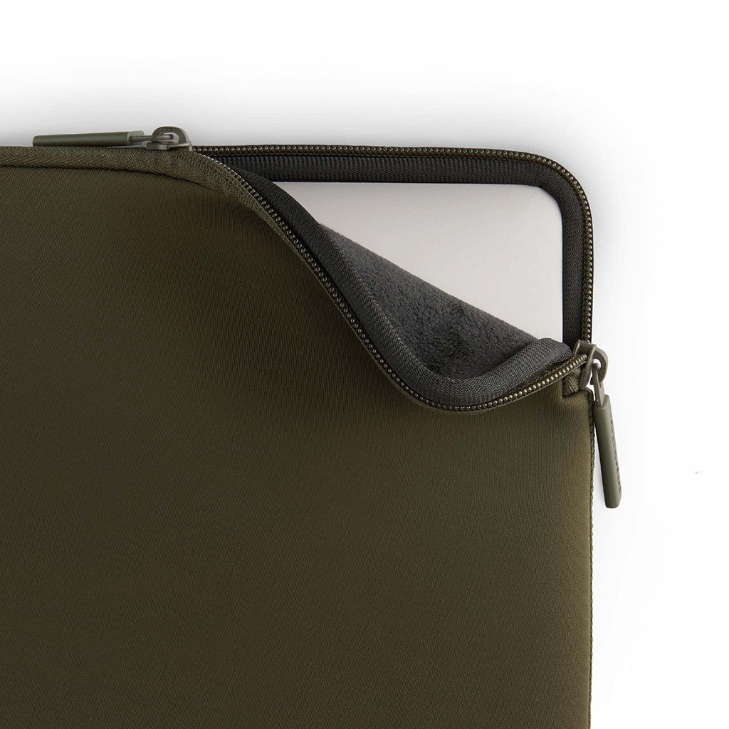 Pipetto Classic Fit Sleeve for bærbar PC 13/14" mørkegrønn