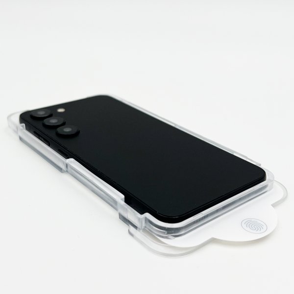 Nordic Covers Samsung Galaxy S22/Galaxy S23 Skjermbeskytter Glasberga EasyApply