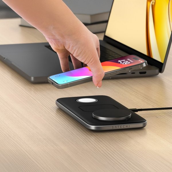 Satechi Trådløs lader Qi2 Trio Wireless Charging Pad MagSafe