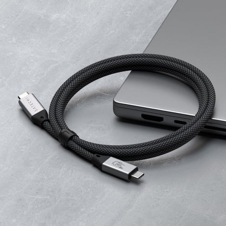 Satechi USB4 Pro Cable 1.2 m