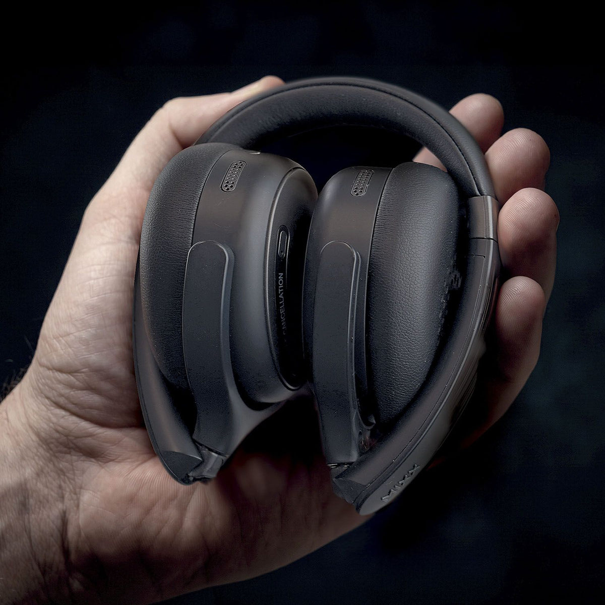 Mixx Trådløse On-Ear Hodetelefoner StreamQ Go ANC Svart