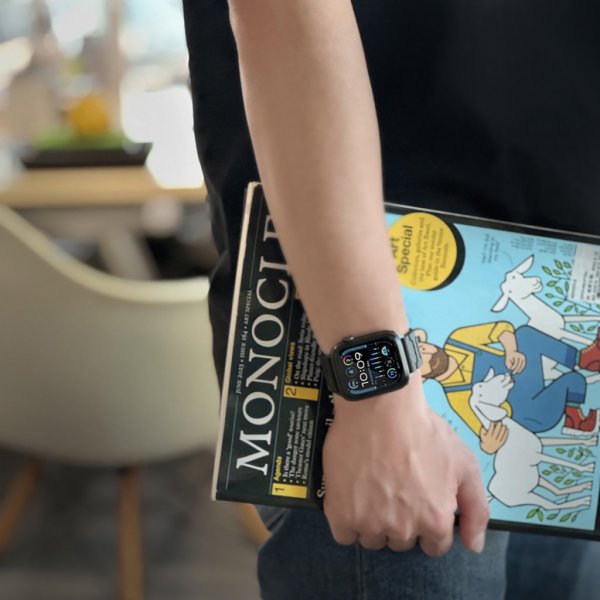 Just Mobile Apple Watch 44/45/46mm/Apple Watch Ultra Armbånd Karbonfiber