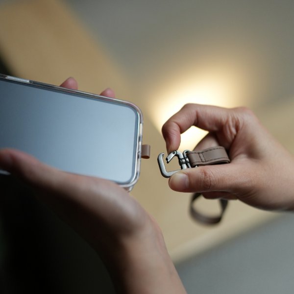 2-in-1 Wrist/Body Strap Woodsmoke Brown